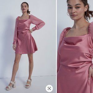 NWT WeWoreWhat Puff Sleeve Crinkle Chiffon Cowl Dress